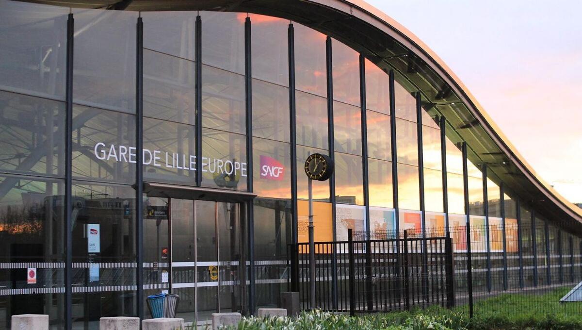 Lille Gares Studio Avec Parking Securise Екстер'єр фото